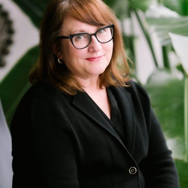 Stacey-Janssen-Headshot.jpg